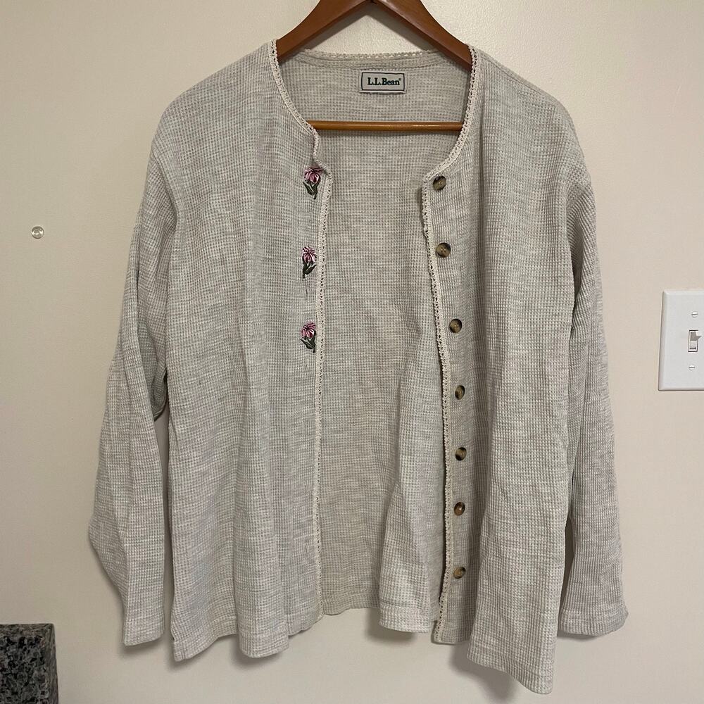 L.L. Bean Cottage Core 90s Cardigan Waffle knit Floral Embroidered Grey Pink